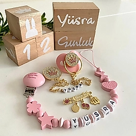 Emzik Seti ve İsimli Bebek Ahşap Anı Küpleri