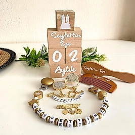 Emzik Seti, Tarak Fırça ve İsimli Bebek Ahşap Anı Küpleri